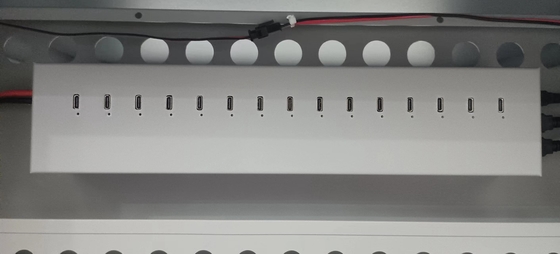 Chargement en courant alternatif Chargement en courant continu et stockage en caisse USB de type A de type C