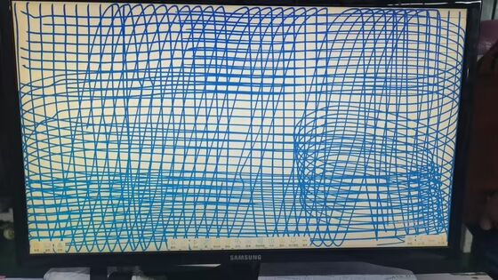 Tableau blanc interactif tactile de 19 kg équipé du système d'exploitation Android, permettant le travail collaboratif et les sessions interactives