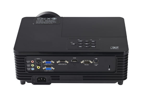 Projecteur portatif laser DLP à courte portée infrarouge Whiteboard Multi Touch Smart Board Fonctionne avec un PC Android Projecteur 4K