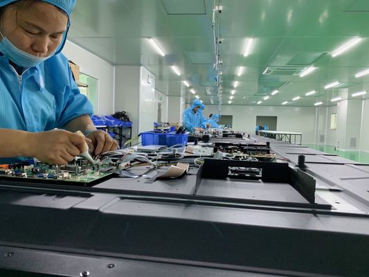 Fabricant d'origine IBoard Moniteur à écran tactile de haute qualité Panneau plat interactif Tableau blanc interactif Enseignement numérique Tableau intelligent Tableau interactif écran d'affichage pour l'enseignement scolaire