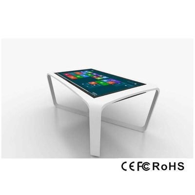 CE 6 points affichage de kiosque à LED affichage numérique interactif 60HZ pour la publicité commerciale